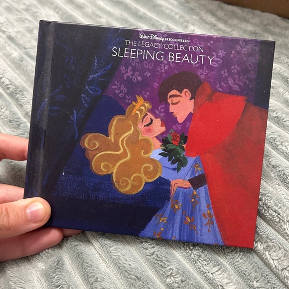 Walt Disney Records: The Legacy Collection Sleeping Beauty - Picture 1 of 8